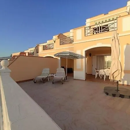 Veril Del Duque Spacious Terrace 아파트 아데제