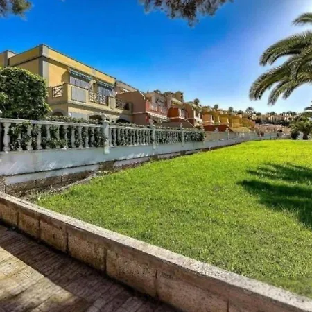 Veril Del Duque Spacious Terrace 아데제
